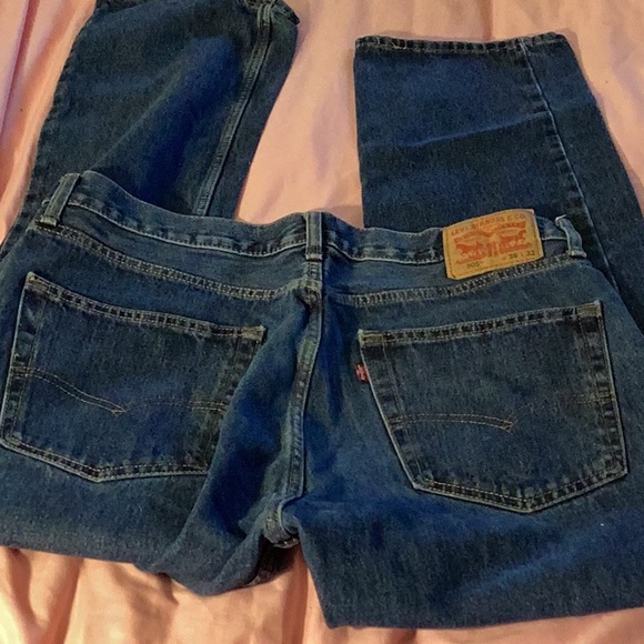 Men’s Levi’s 505 36x32 dark blue like new - Picture 2 of 3